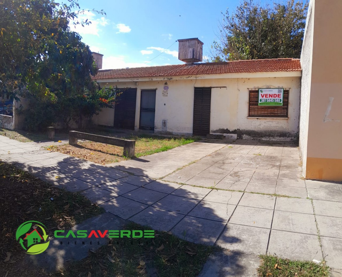 CASA EN VENTA SANTA ANA I SOBRE AVENIDA