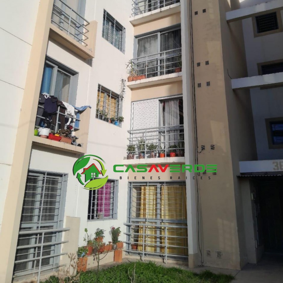 VENTA DEPARTAMENTO EN PLANTA BAJA - AMPLIACION EL BOSQUE