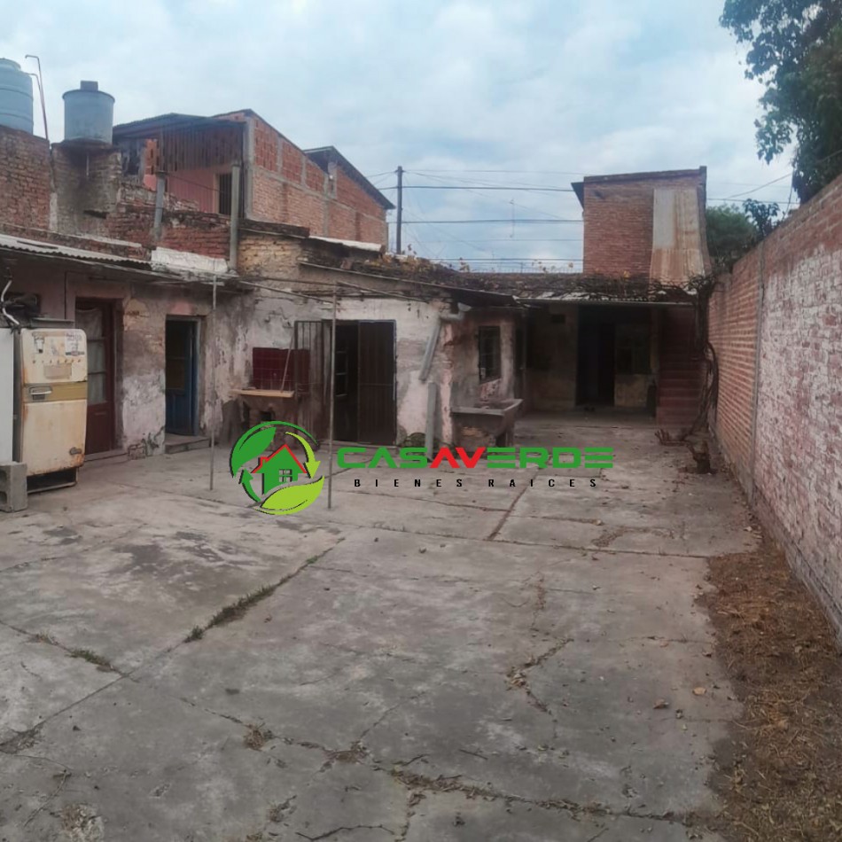 VENTA CASA A RECICLAR EN ZONA MACROCENTRO - PLAZA GURRUCHAGA