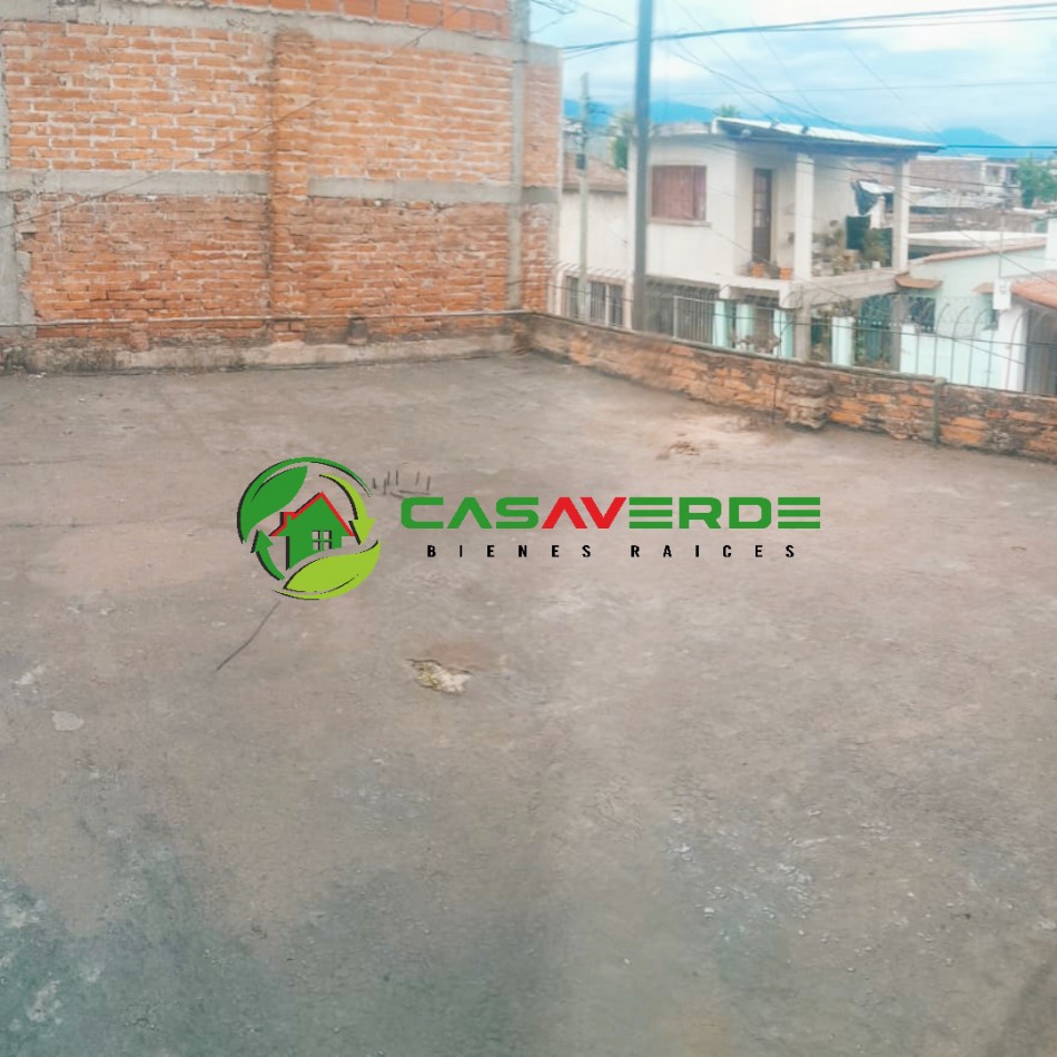 VENTA CASA A RECICLAR EN ZONA MACROCENTRO - PLAZA GURRUCHAGA