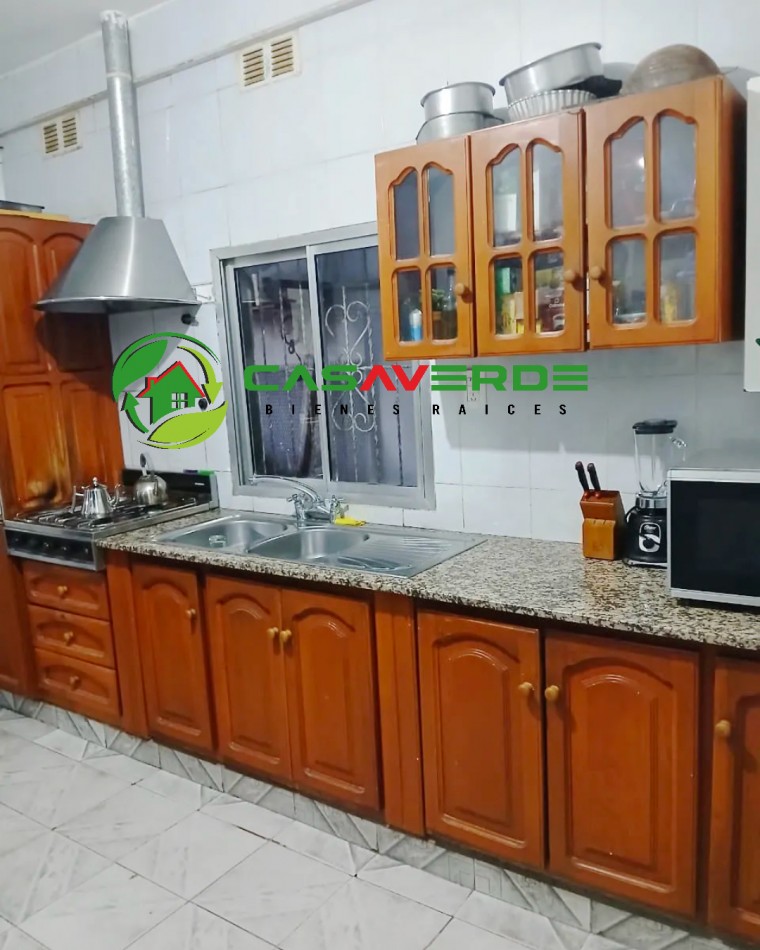 EN VENTA CASA ZONA MACROCENTRO