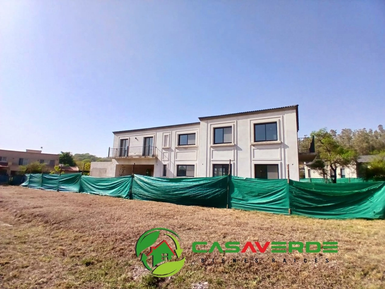 EN VENTA CASA EN CONSTRUCCION EN "LA RESERVA" - SAN LORENZO CHICO