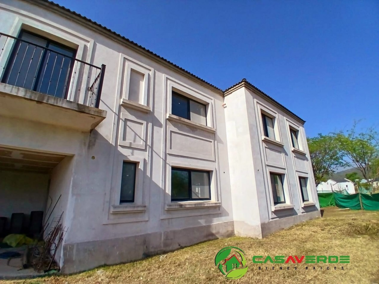 EN VENTA CASA EN CONSTRUCCION EN "LA RESERVA" - SAN LORENZO CHICO