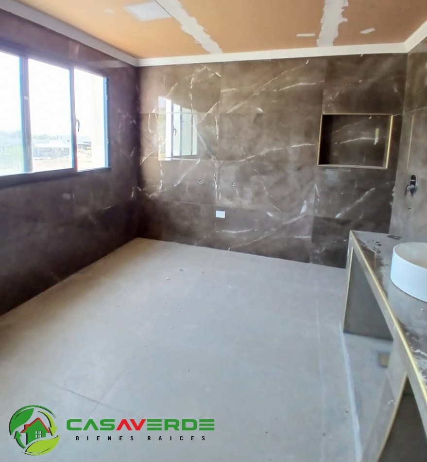 EN VENTA CASA EN CONSTRUCCION EN "LA RESERVA" - SAN LORENZO CHICO