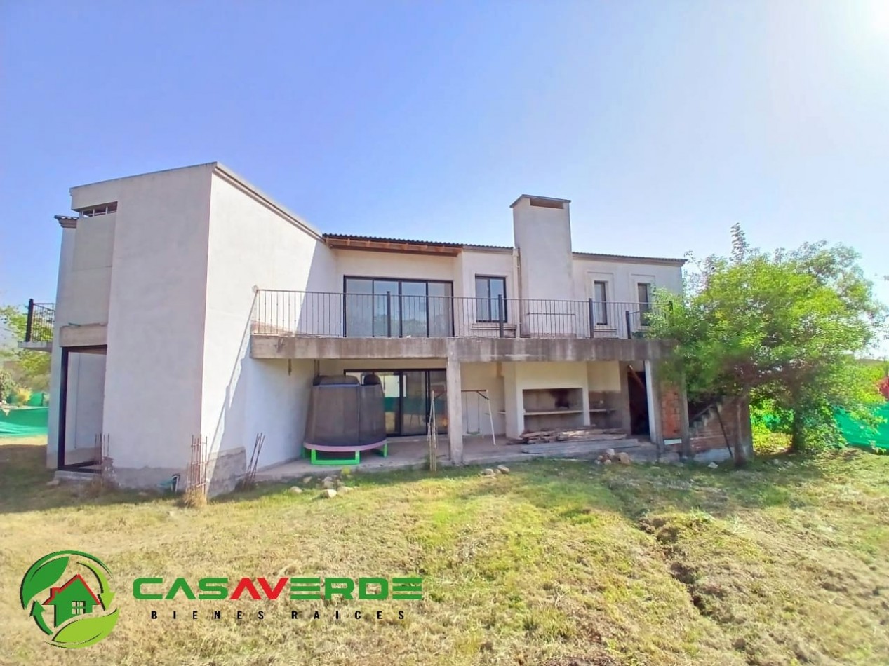 EN VENTA CASA EN CONSTRUCCION EN "LA RESERVA" - SAN LORENZO CHICO