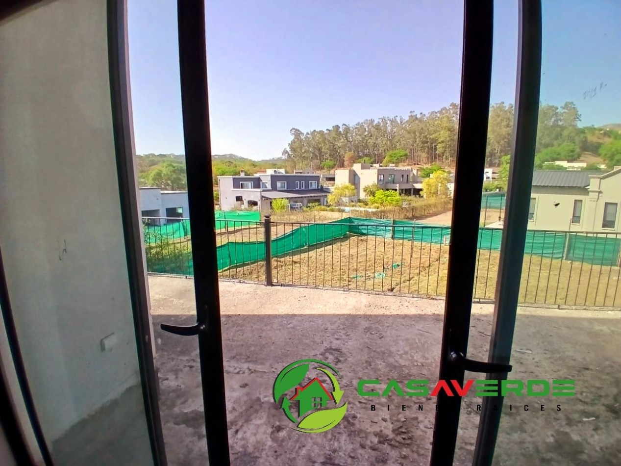 EN VENTA CASA EN CONSTRUCCION EN "LA RESERVA" - SAN LORENZO CHICO