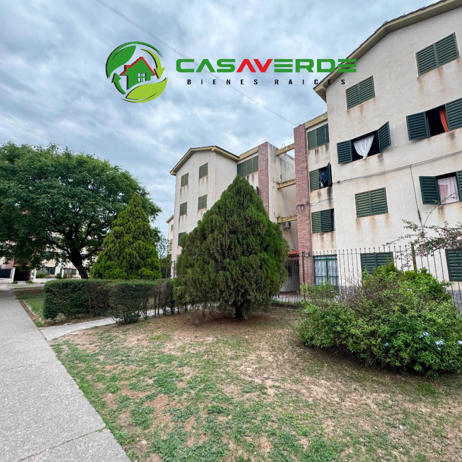 EN PERMUTA O VENTA DEPARTAMENTO PLANTA BAJA CON AMPLIACION EN BARRIO EL BOSQUE