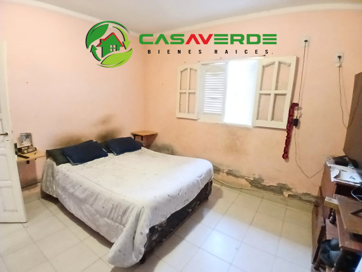 EN VENTA CASA SOBRE ESQUINA EN BARRIO SOLIDARIDAD