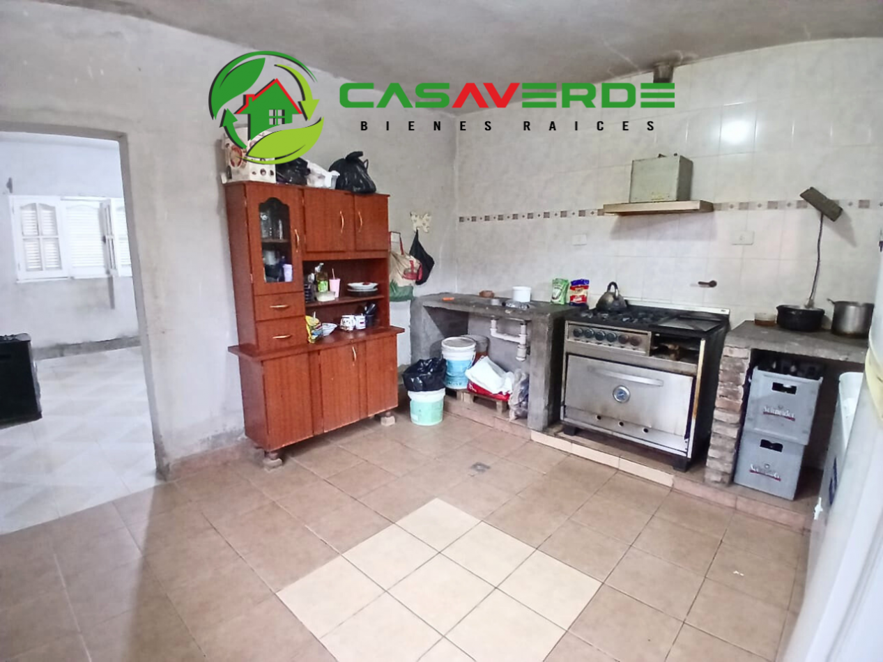 EN VENTA CASA SOBRE ESQUINA EN BARRIO SOLIDARIDAD