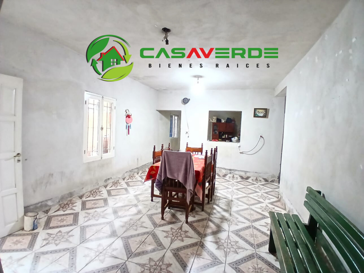 EN VENTA CASA SOBRE ESQUINA EN BARRIO SOLIDARIDAD