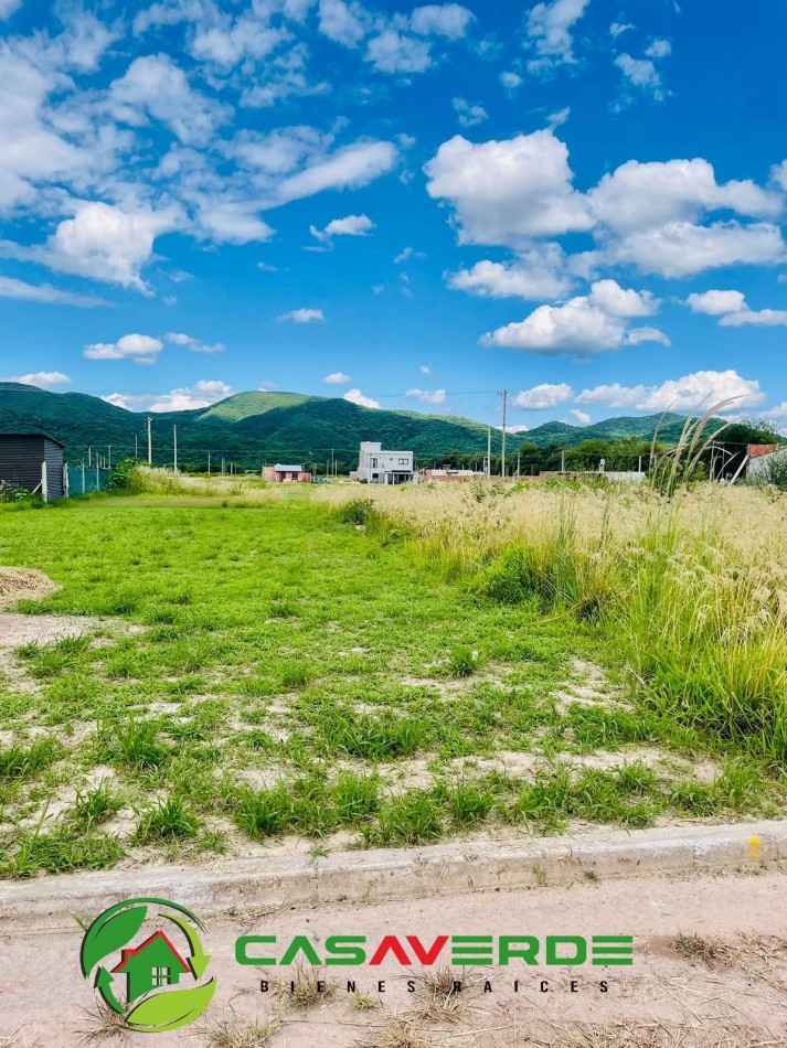 VENTA DOS TERRENOS JUNTOS EN LA CELESTINA CERCA DEL INGRESO