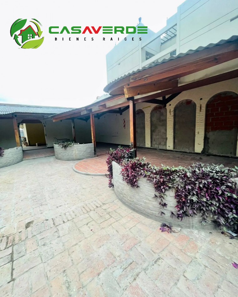 EN VENTA IMPORTANTE TERRENO EN AVENIDA BICENTENARIO 