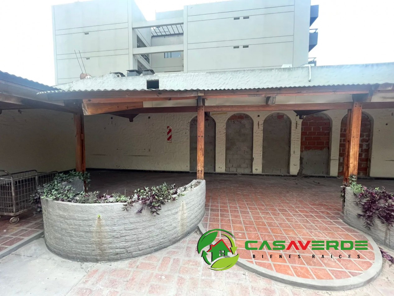 EN VENTA IMPORTANTE TERRENO EN AVENIDA BICENTENARIO 