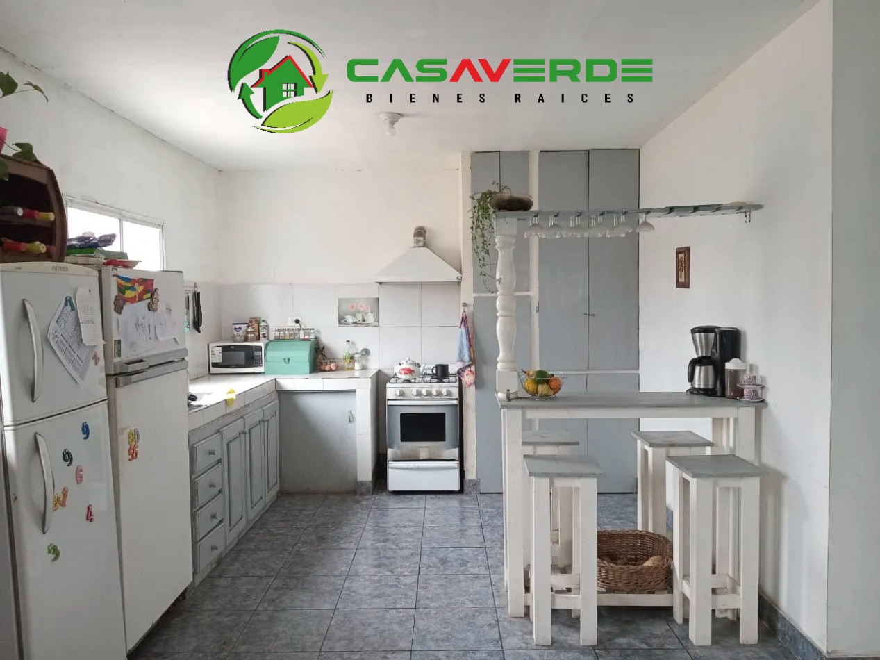 EN VENTA CASA EN BARRIO LAS HUELLAS - ZONA AQUA PARK