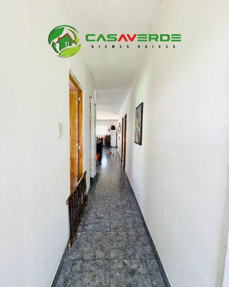EN VENTA CASA EN BARRIO LAS HUELLAS - ZONA AQUA PARK