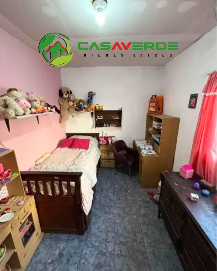 EN VENTA CASA EN BARRIO LAS HUELLAS - ZONA AQUA PARK