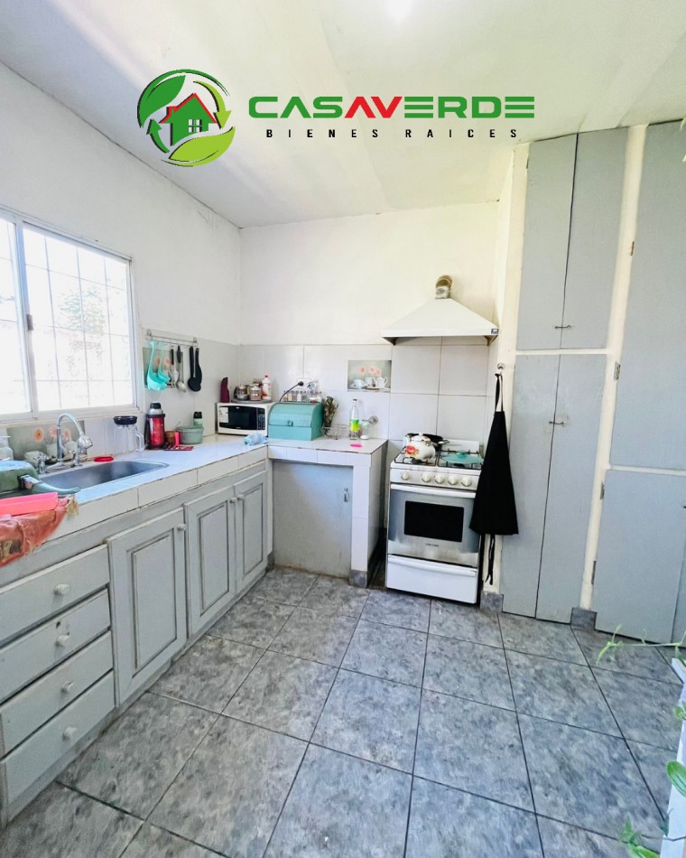 EN VENTA CASA EN BARRIO LAS HUELLAS - ZONA AQUA PARK