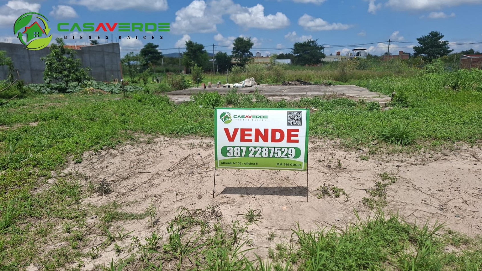 EN VENTA TERRENO EN BARRIO LAS HUELLAS - ZONA AQUA PARK