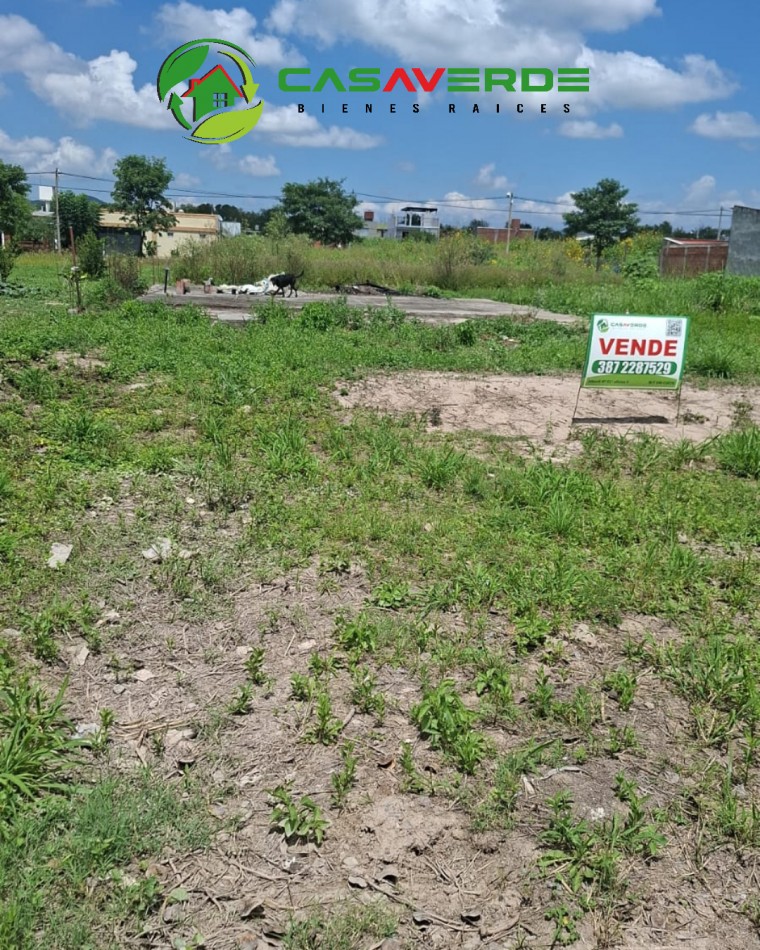 EN VENTA TERRENO EN BARRIO LAS HUELLAS - ZONA AQUA PARK