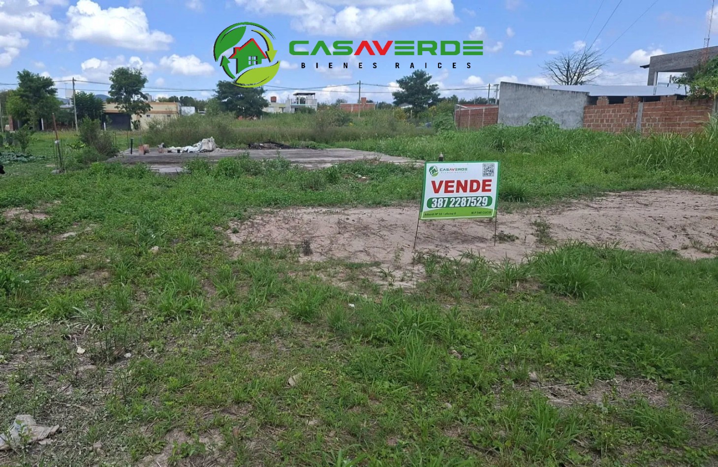 EN VENTA TERRENO EN BARRIO LAS HUELLAS - ZONA AQUA PARK