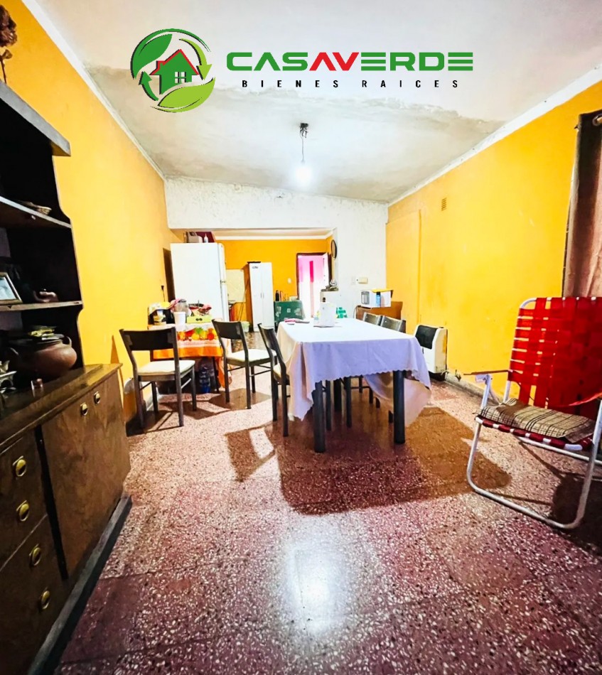 EN VENTA AMPLIA CASA EN ZONA NORTE