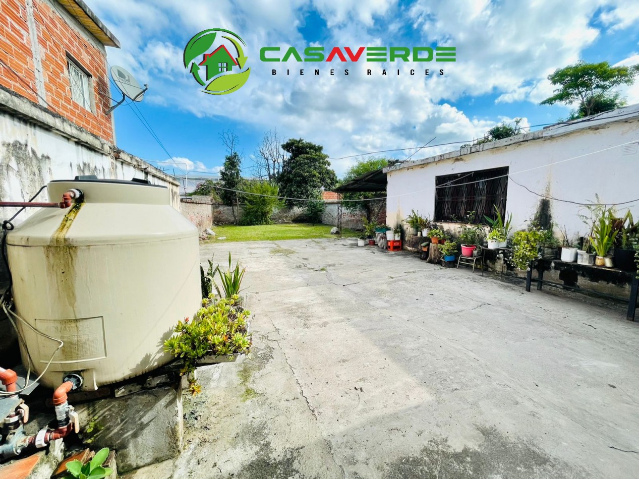 EN VENTA AMPLIA CASA EN ZONA NORTE