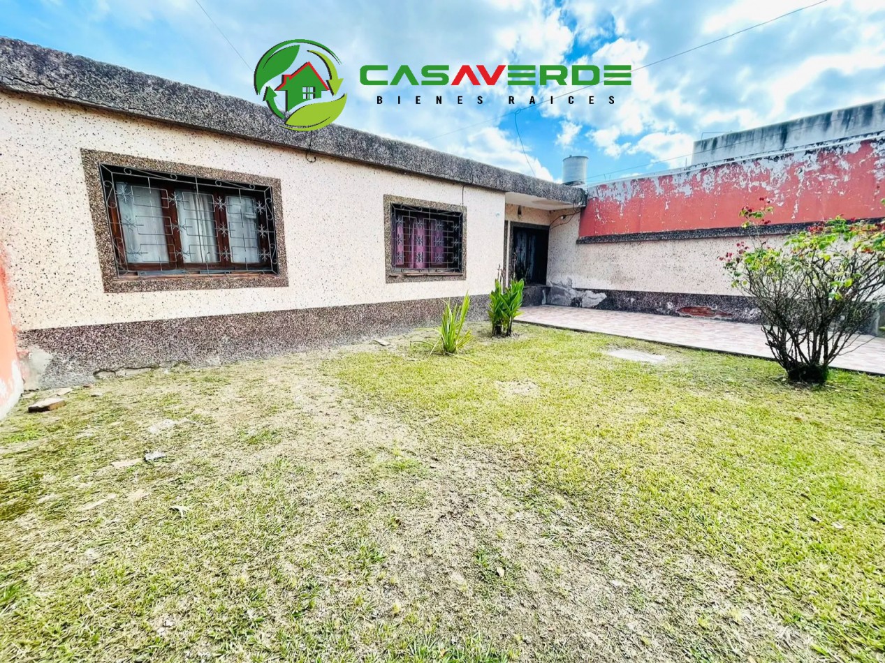 EN VENTA AMPLIA CASA EN ZONA NORTE