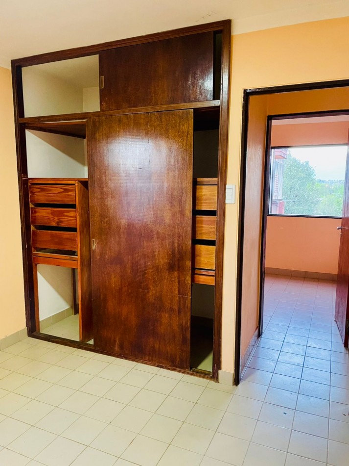 VENTA DEPARTAMENTO DE 3 DORM EN BARRIO DON EMILIO