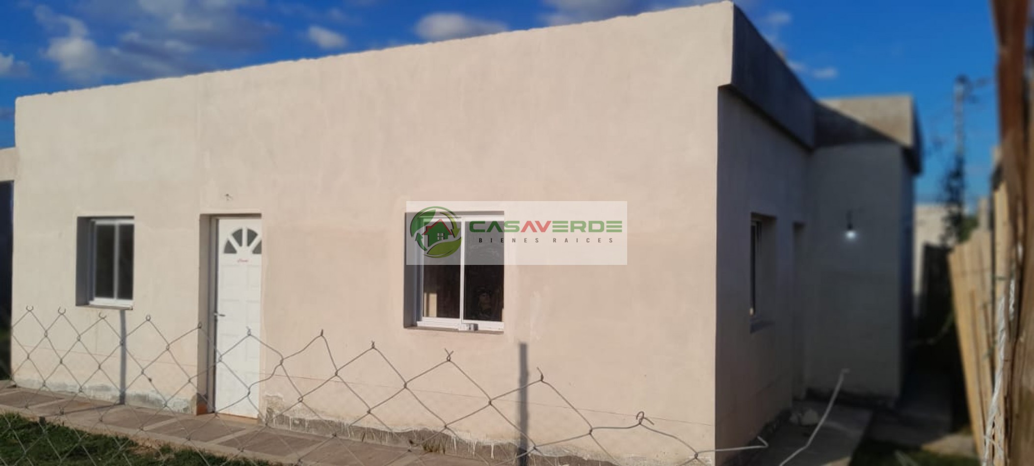 ALQUILER CASA NUEVA EN BARRIO LAS ESTUFAS - SOBRE CIRCUNVALACION SURESTE - ZONA SUR