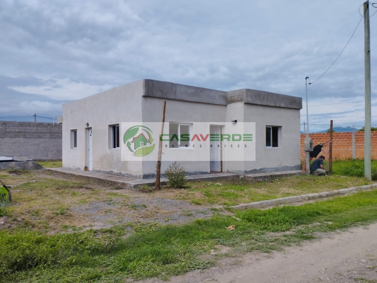 ALQUILER CASA NUEVA EN BARRIO LAS ESTUFAS - SOBRE CIRCUNVALACION SURESTE - ZONA SUR