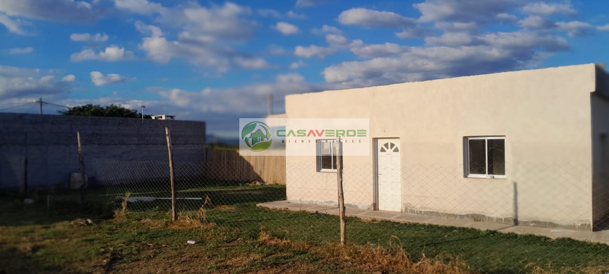 ALQUILER CASA NUEVA EN BARRIO LAS ESTUFAS - SOBRE CIRCUNVALACION SURESTE - ZONA SUR