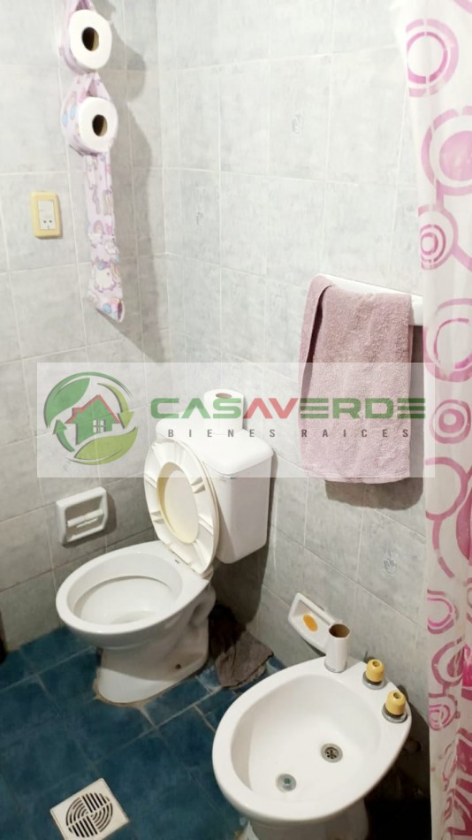 VENTA OPORTUNIDAD !!!!!! CASA DE 2 PLANTAS - BARRIO PABLO SARAVIA - ZONA SUR