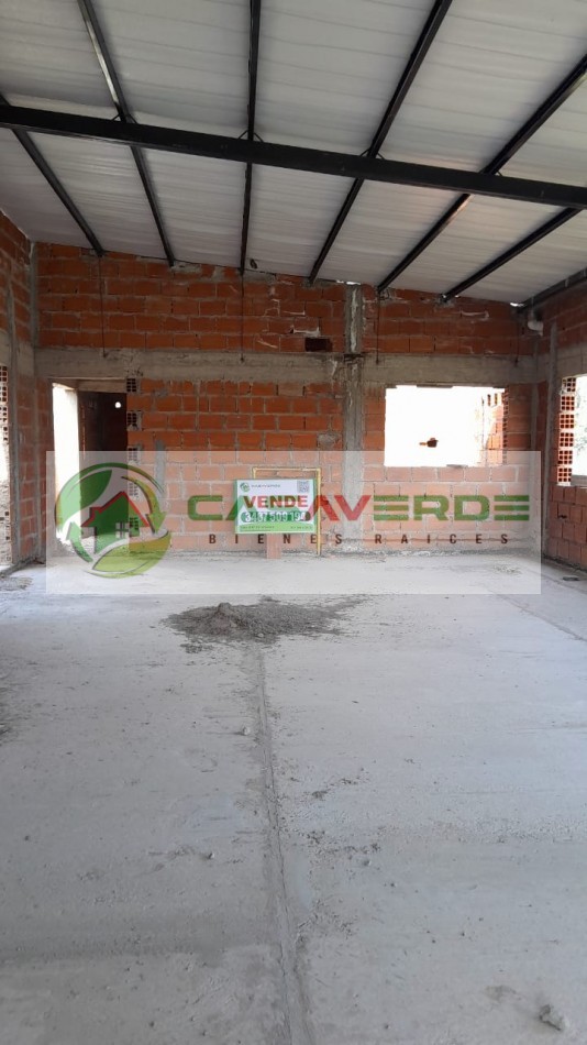 VENTA HERMOSA PROPIEDAD EN ESQUINA CON GRAN CONSTRUCCION DE 280 Mts2 EN EL BARRIO PRIVADO LOS OLMOS.