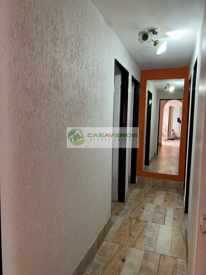 VENTA IMPORTANTE CASA EN ESQUINA SOBRE AVENIDA - ZONA SUR