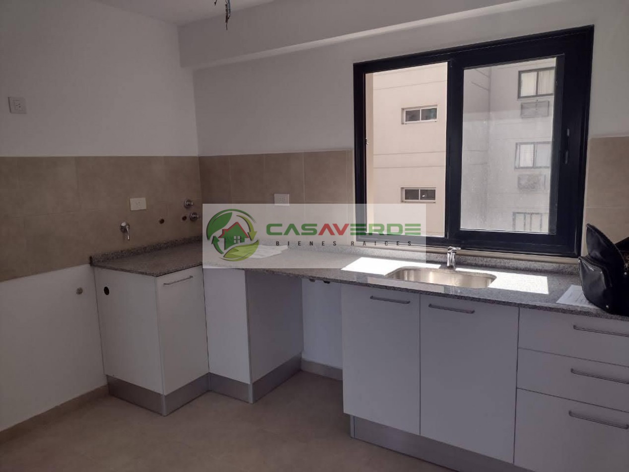 VENTA DEPARTAMENTO 1 DORMITORIO CON AMPLIO BALCON Y GARAGE