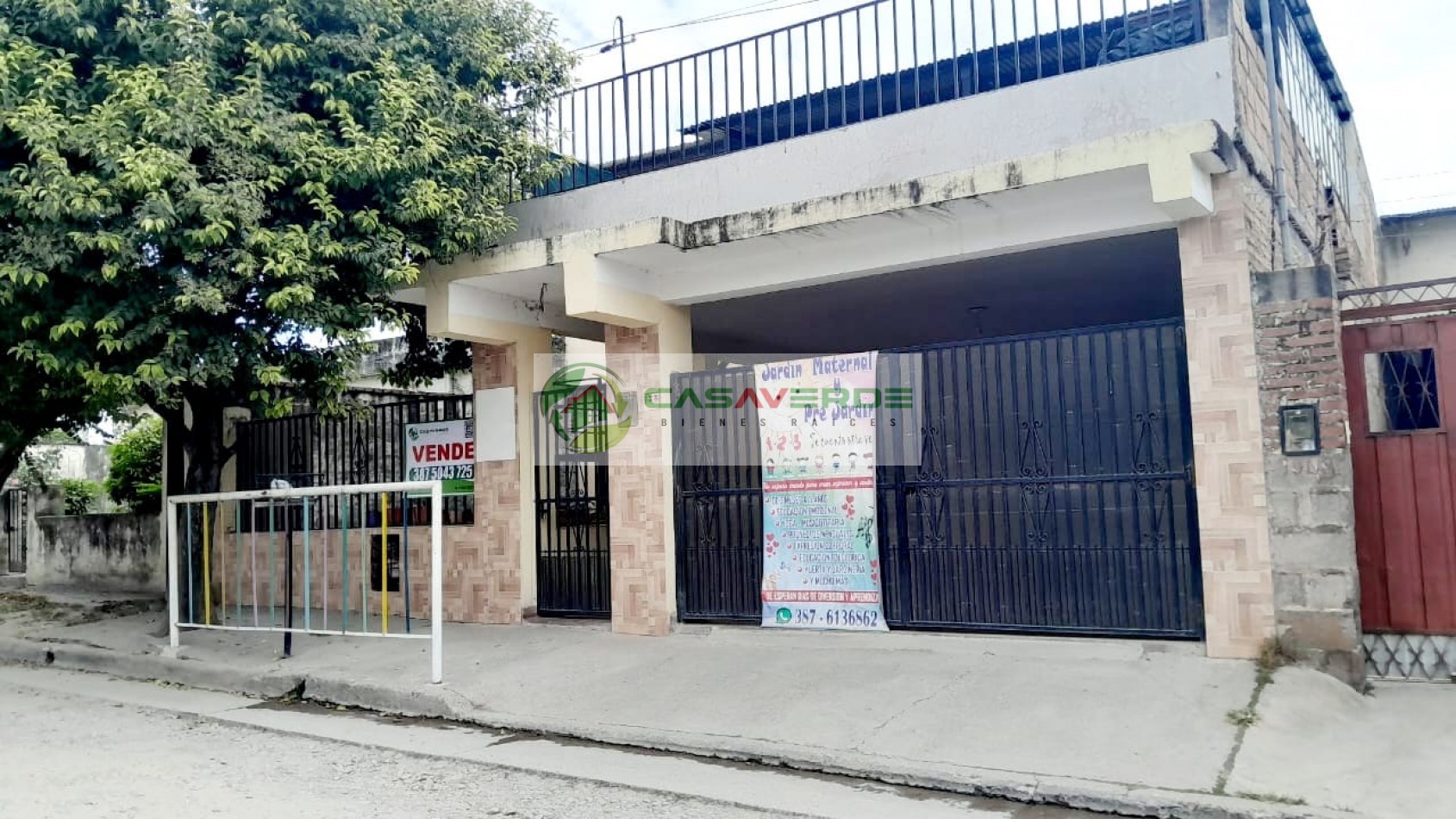 VENTA OPORTUNIDAD !!!!!! CASA DE 2 PLANTAS - BARRIO PABLO SARAVIA - ZONA SUR