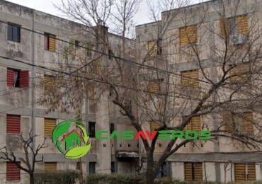 DEPARTAMENTO EN VENTA - 2o PISO -  BARRIO BANCARIO