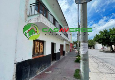 EN VENTA CASA A RECICLAR EN ZONA MACROCENTRO